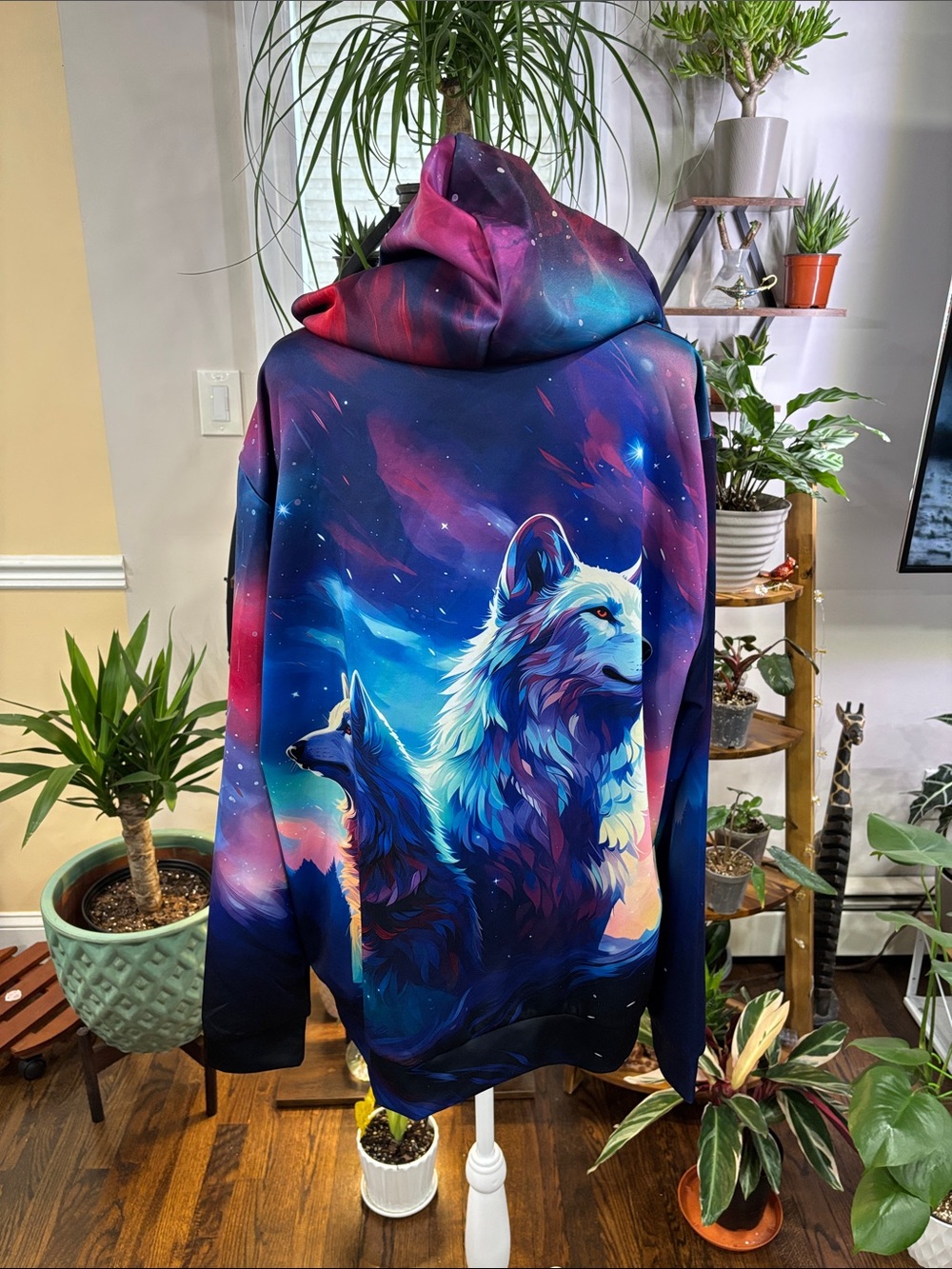 🦒Woman’s Galaxy Wolf Zip Hoodie Vibrant Blue & Purple size 2X - Picture 3 of 6